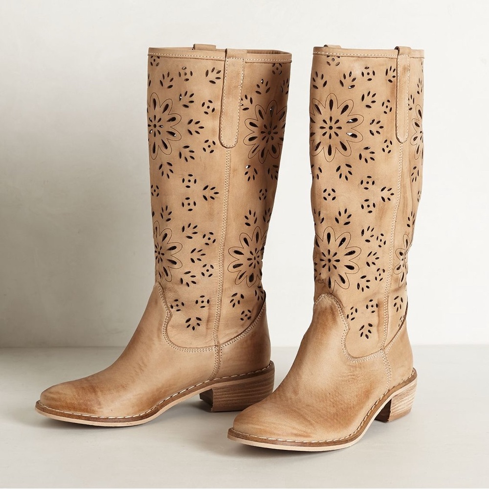 Cactus Flower Perforated Italian Boots